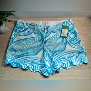 NWT Lilly Pulitzer Blue and White  Buttercup-Short Resort- White Sea Ruffles
